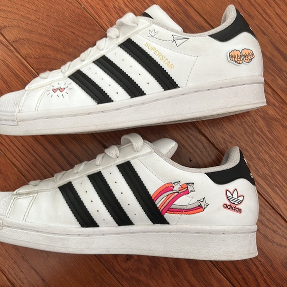 Adidas special edition shell toes - Picture 8 of 8